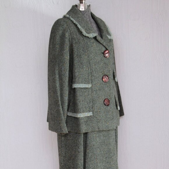 Early 60's tweed suit with matching hat - size small/medium - Picture 2 of 8